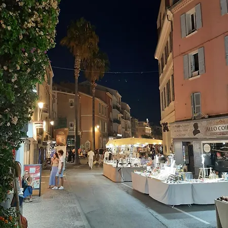 T2 Centre-ville, Proche Apartment Sanary-sur-Mer